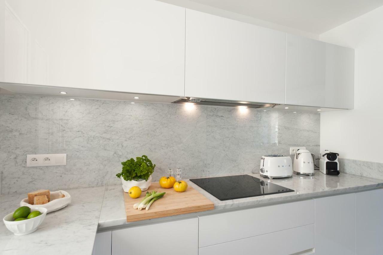 Superbe T3 Sur La Marina De Bonifacio Apartment Bonifacio  Luaran gambar